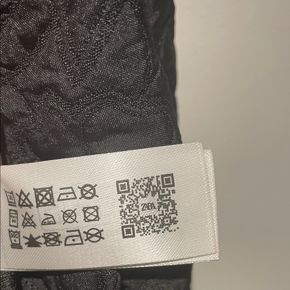 NWOT Zara Women's Black Textured Jacket - Picture 11 of 14